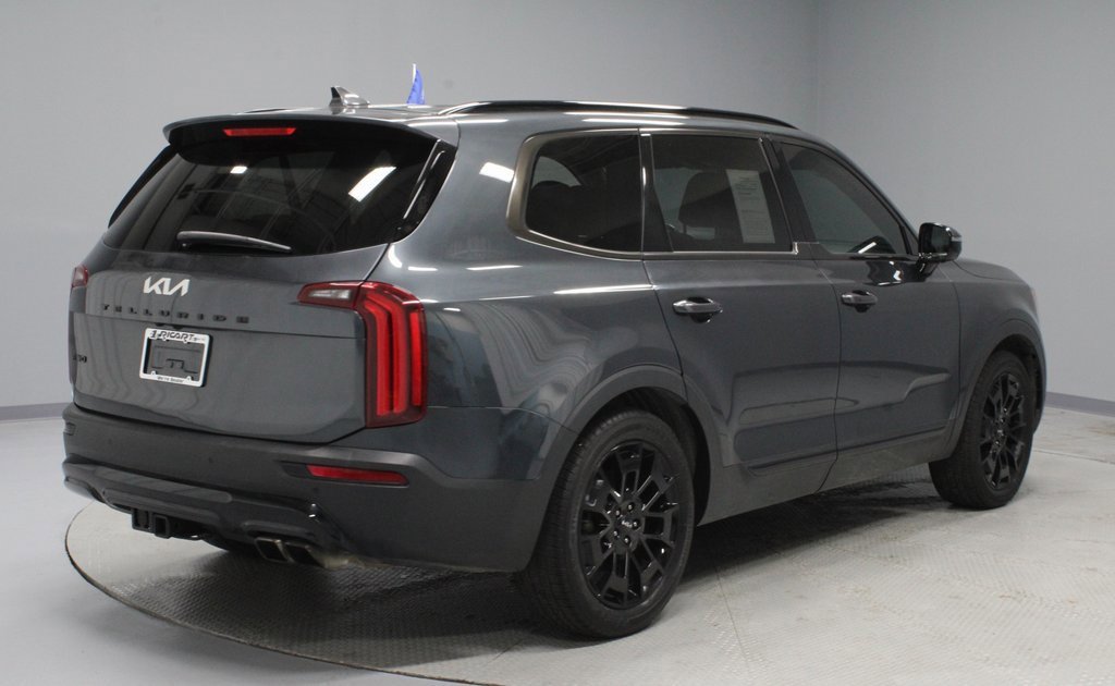 Used 2022 Kia Telluride SX w/ SX Prestige Package image 5