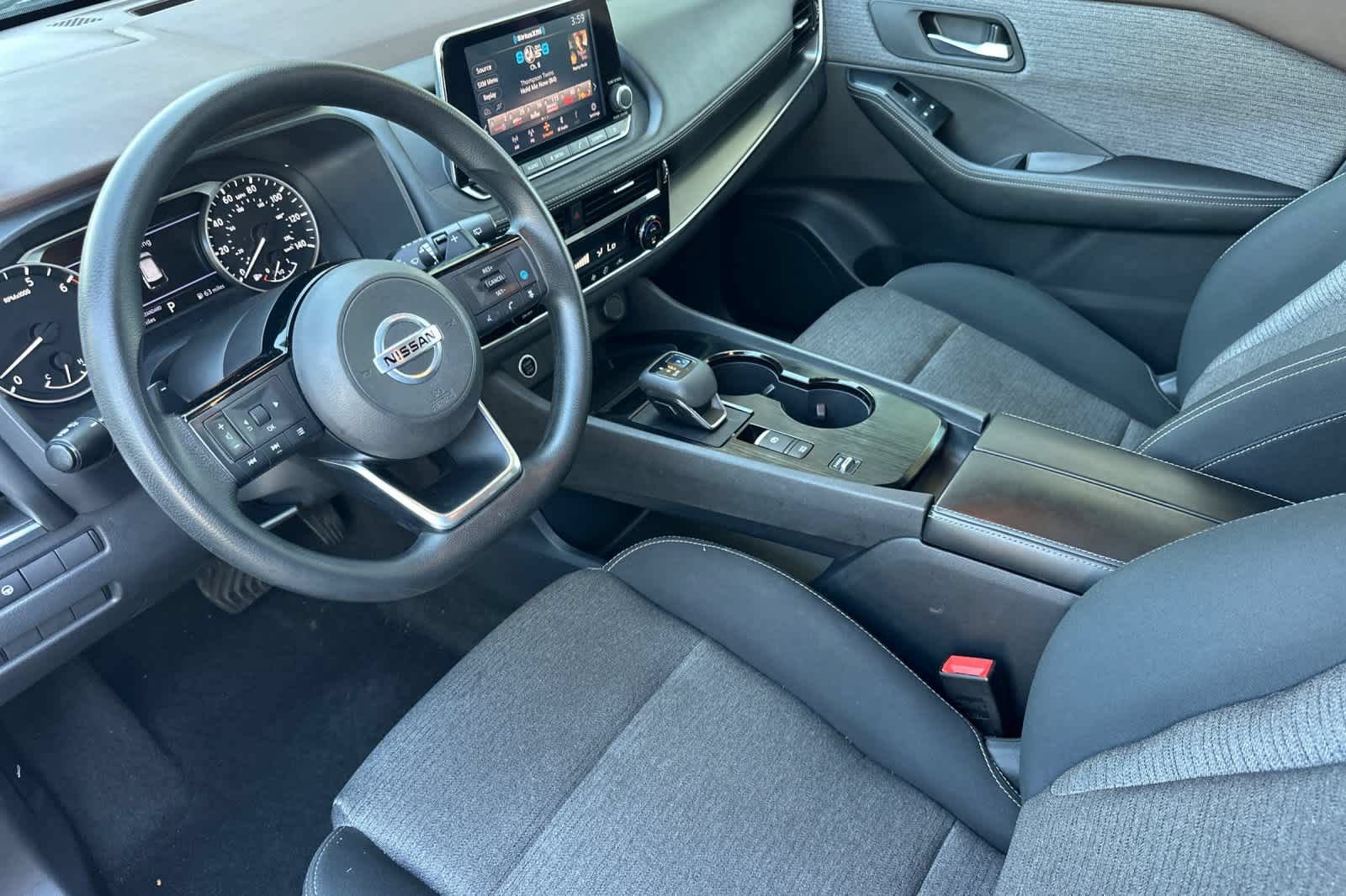 Used 2021 Nissan Rogue SV FWD image 12