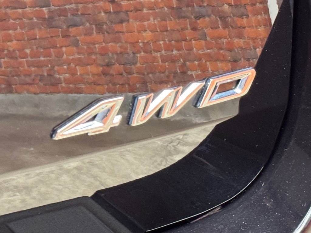 Certified 2025 Ford Explorer ST-Line AWD/4WD image 3