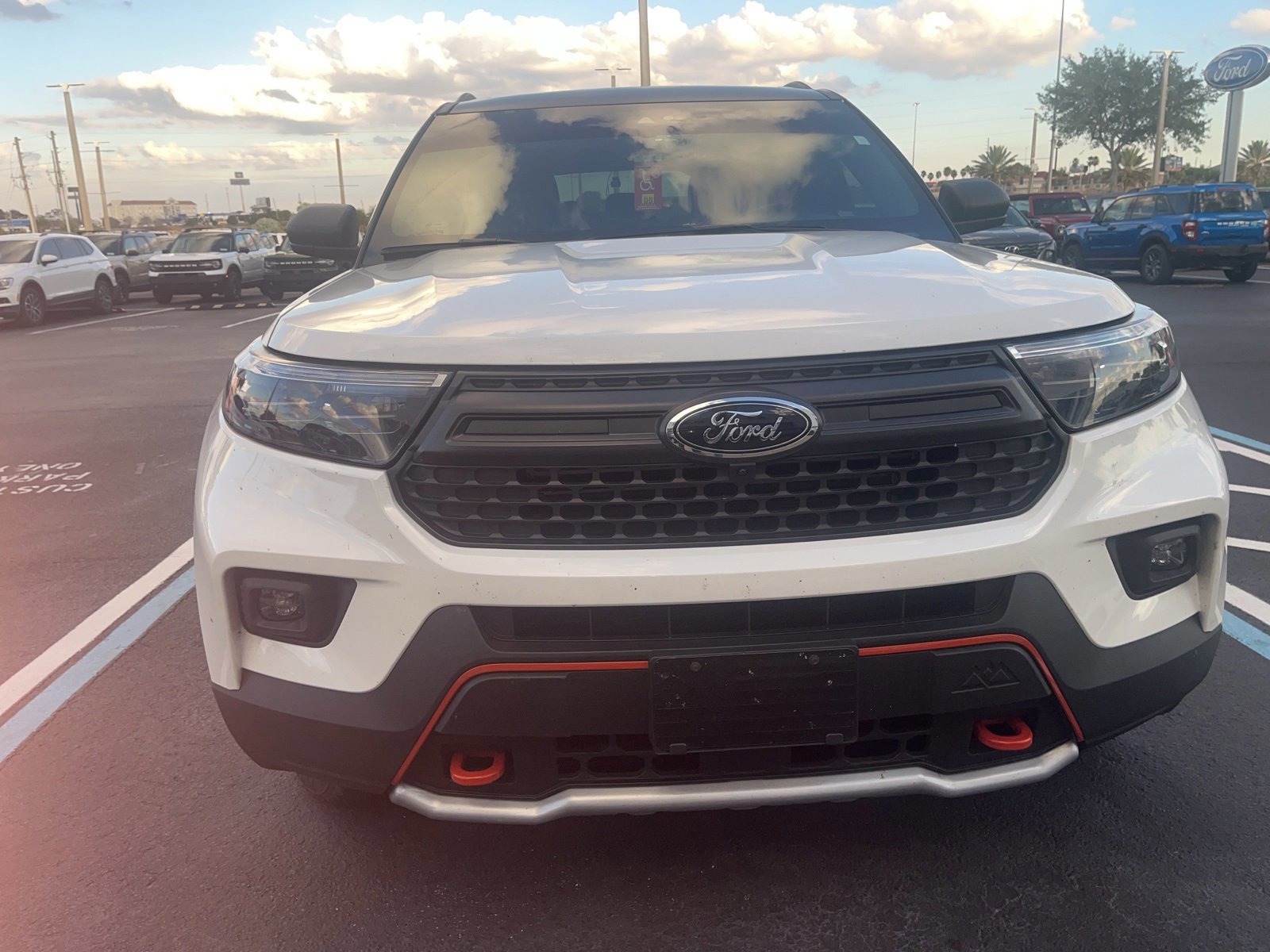 Certified 2022 Ford Explorer Timberline image 3