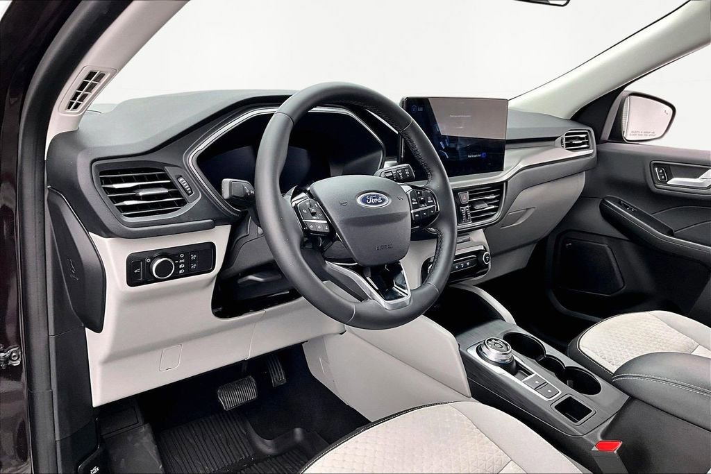 Certified 2023 Ford Escape Active w/ Tech Pack #2 image 14