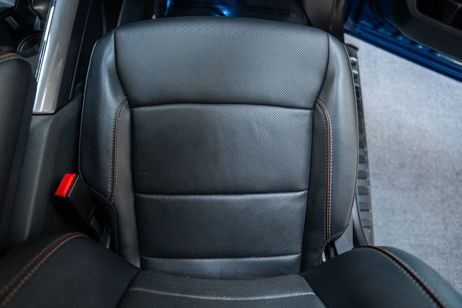 Certified 2023 Ford F150 Lariat w/ Equipment Group 502A High image 36