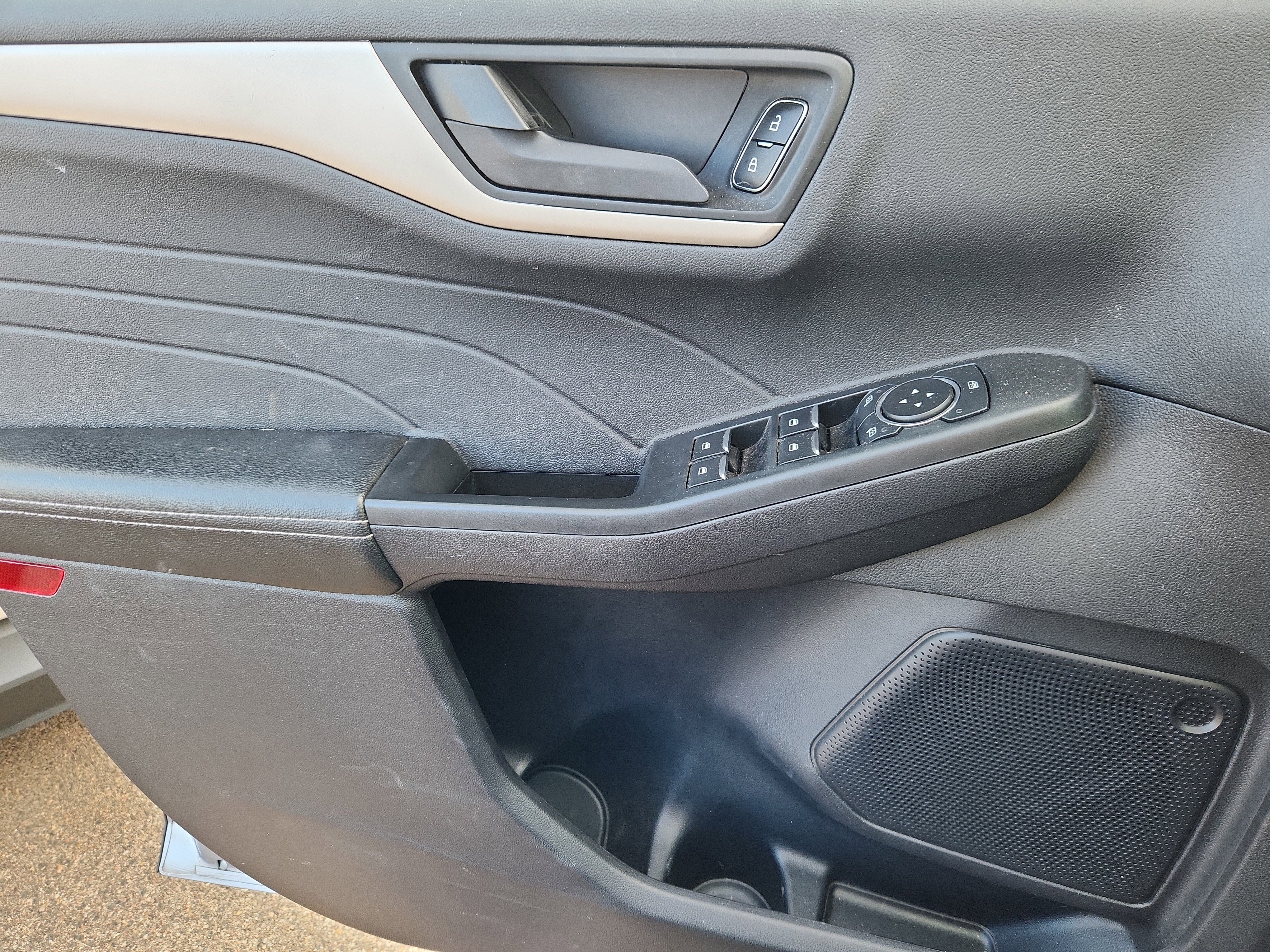 Certified 2022 Ford Escape SE w/ Convenience Package image 8