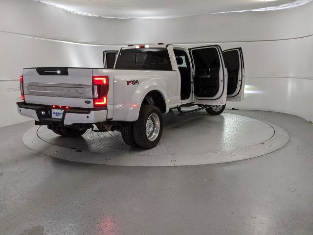 Certified 2020 Ford F450 Platinum w/ FX4 Off-Road Package image 5
