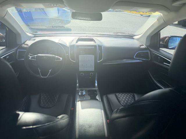 Certified 2024 Ford Edge Titanium image 17