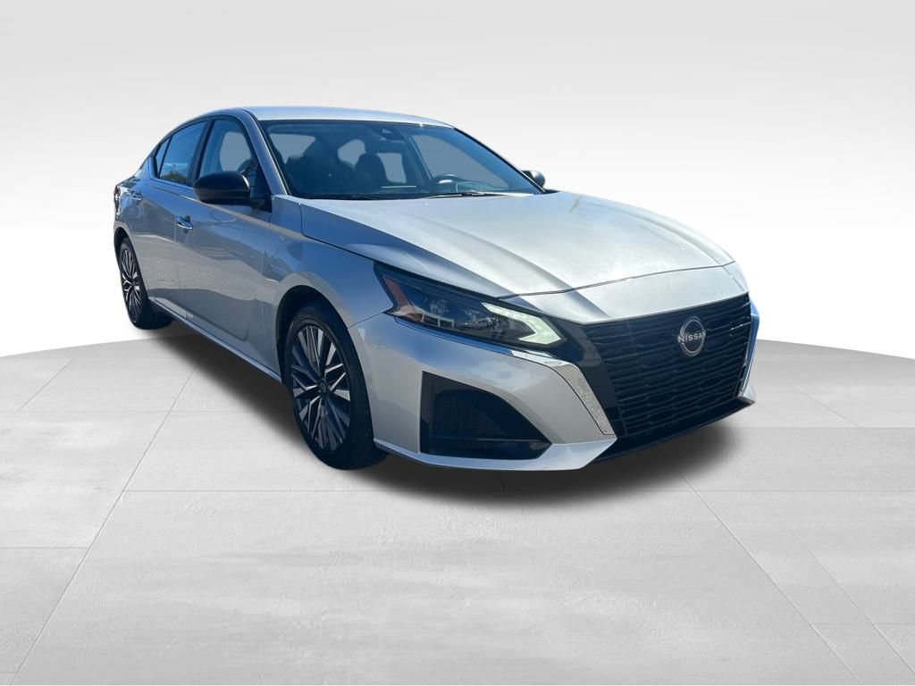 Used 2024 Nissan Altima 2.5 SV video 2