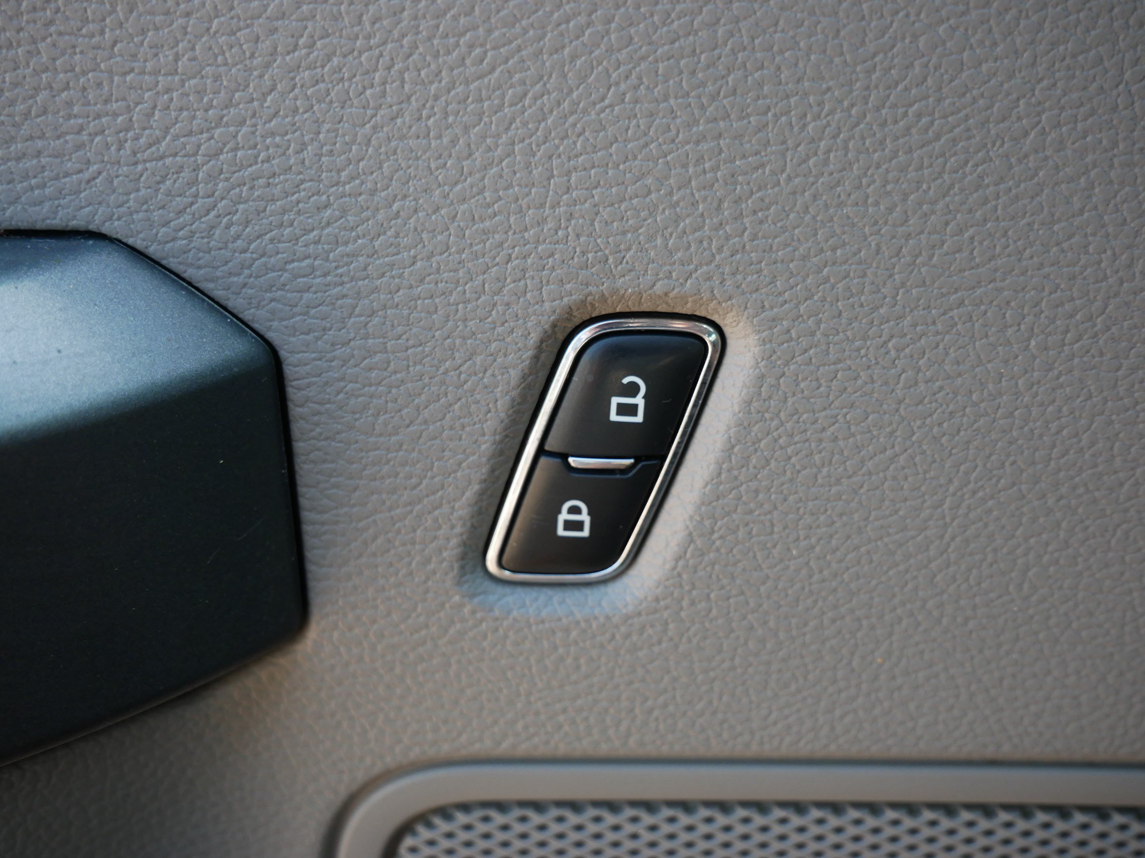 Certified 2022 Ford F150 4x4 SuperCrew image 26