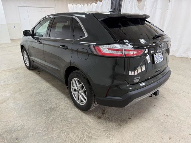 Certified 2023 Ford Edge SEL w/ Convenience Package AWD/4WD image 10