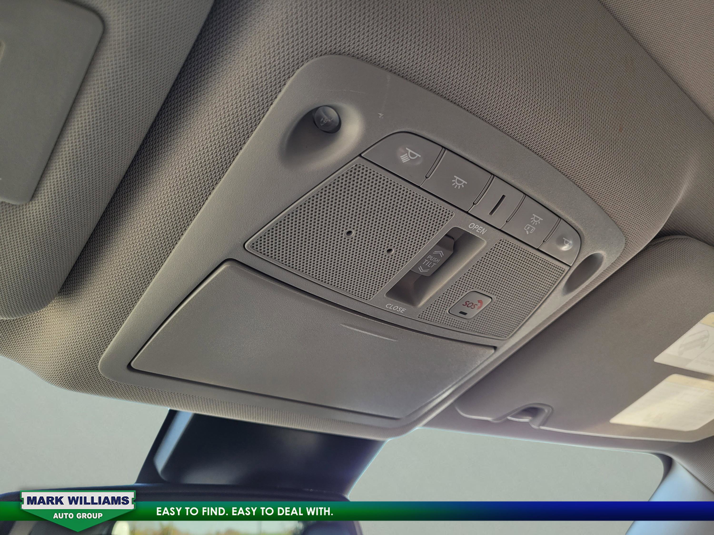 Used 2019 Nissan Rogue SL w/ Premium Package image 27