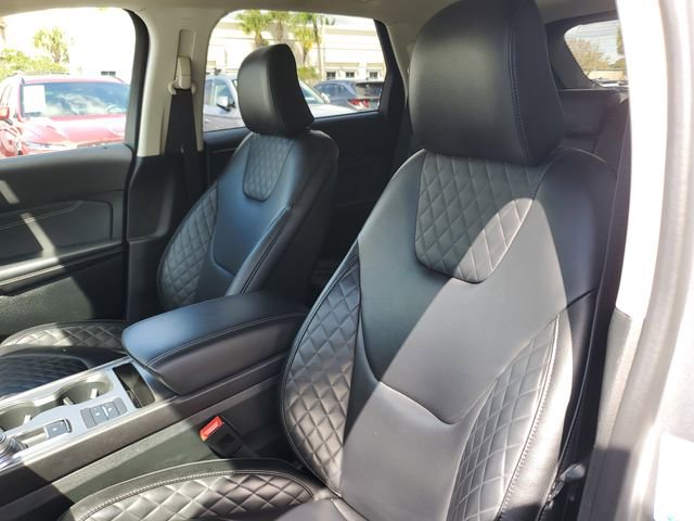 Certified 2024 Ford Edge Titanium AWD/4WD image 12