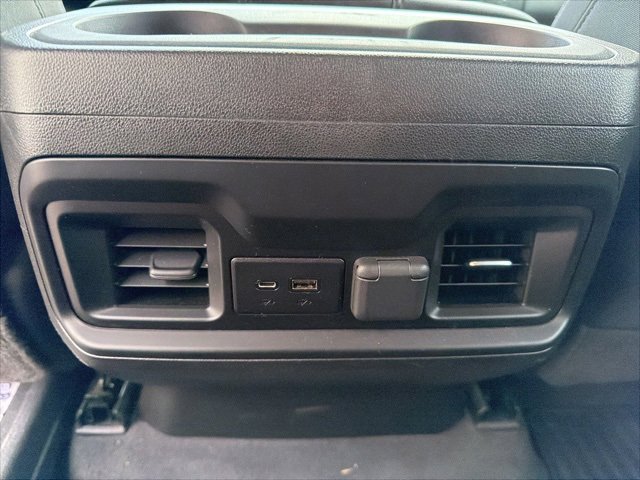 Used 2022 Chevrolet Silverado 2500 LT w/ Convenience Package image 10