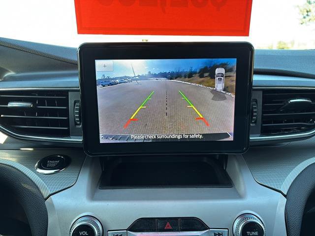 Certified 2024 Ford Explorer XLT w/ Equipment Group 202A image 23