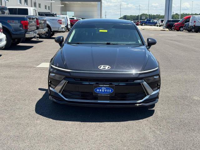 Used 2024 Hyundai Sonata SEL w/ Convenience Package FWD image 2