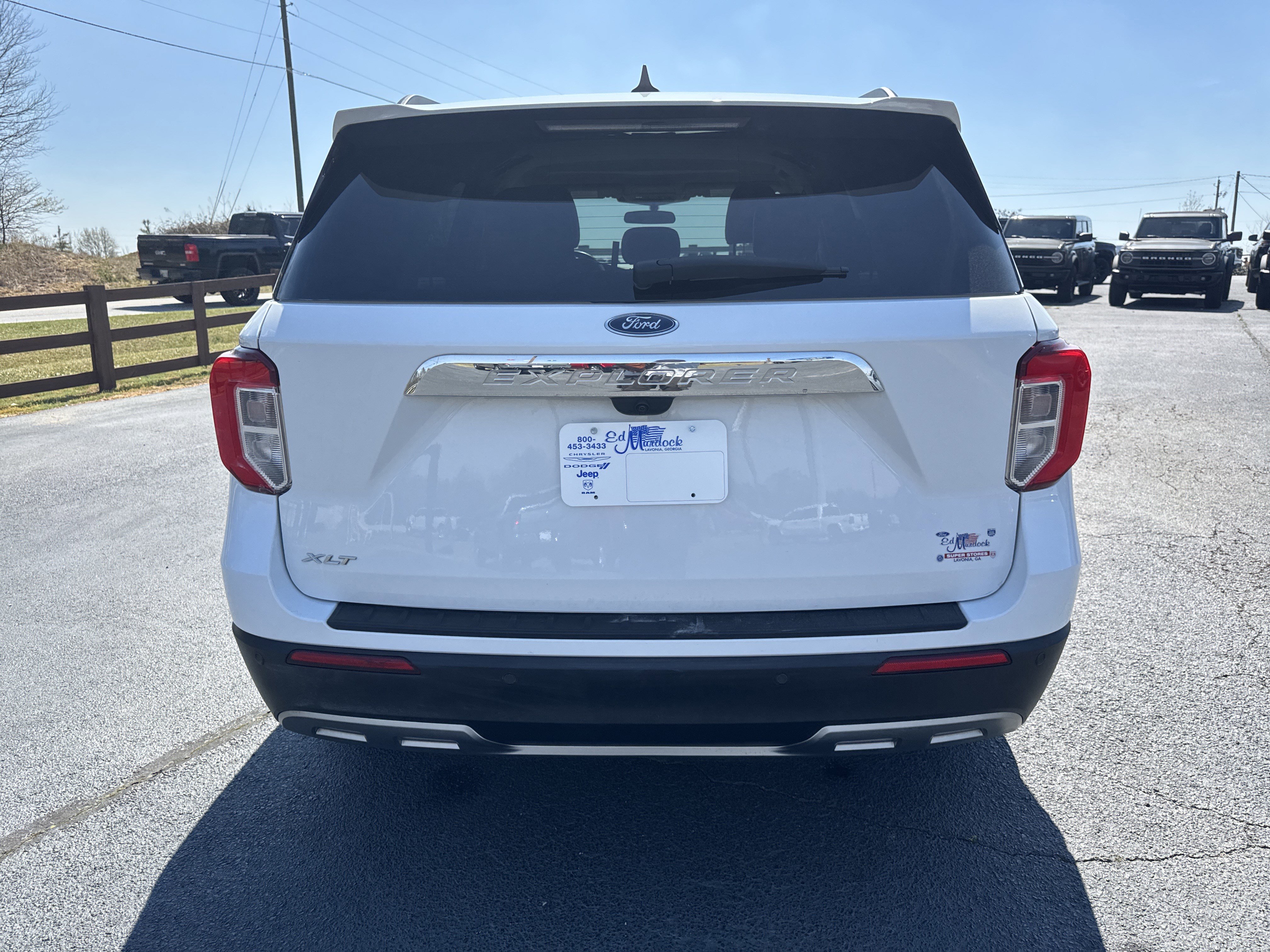 Certified 2023 Ford Explorer XLT w/ Equipment Group 202A RWD image 6