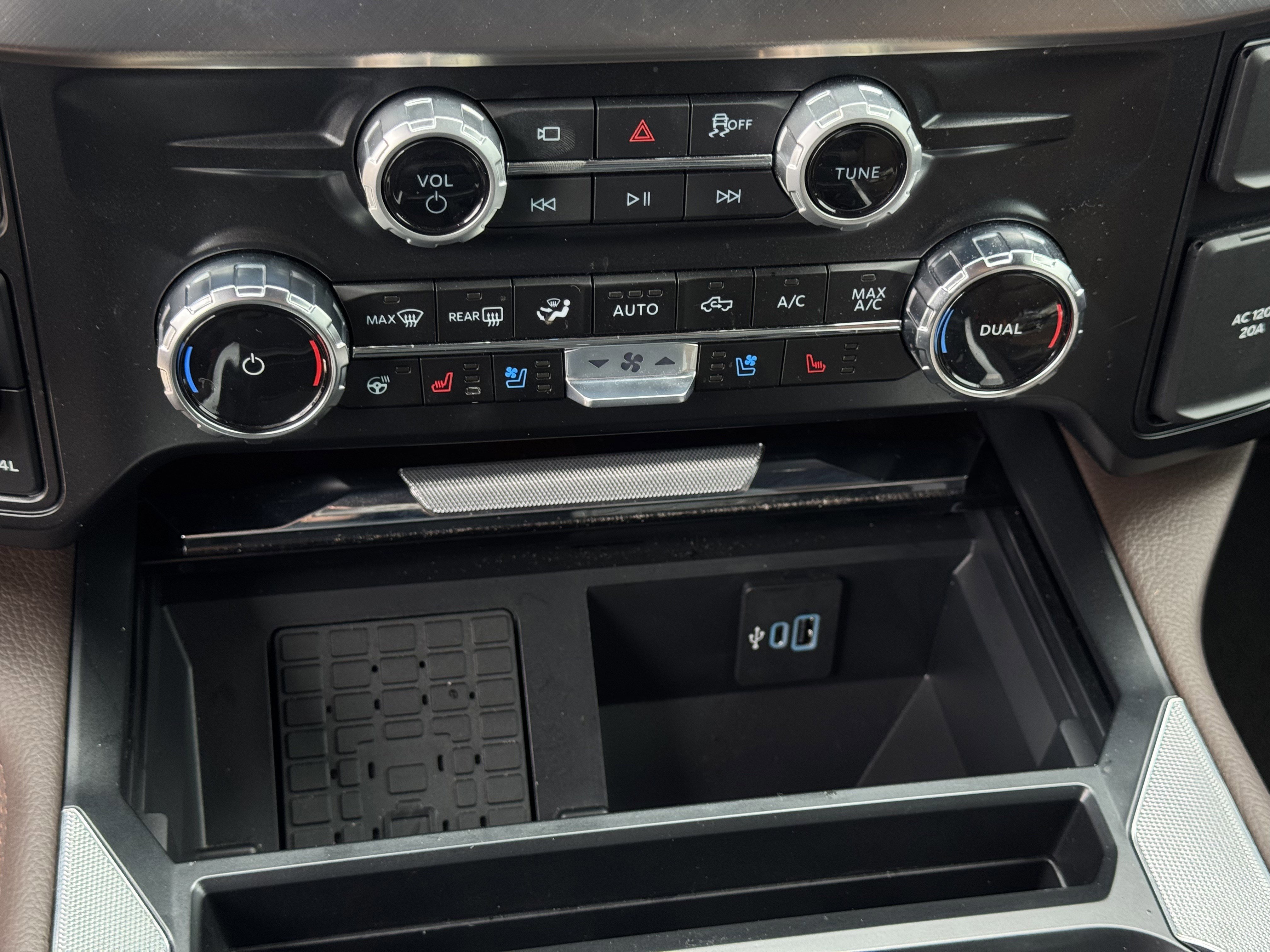 Certified 2025 Ford F250 King Ranch w/ Tremor Off-Road Package image 25