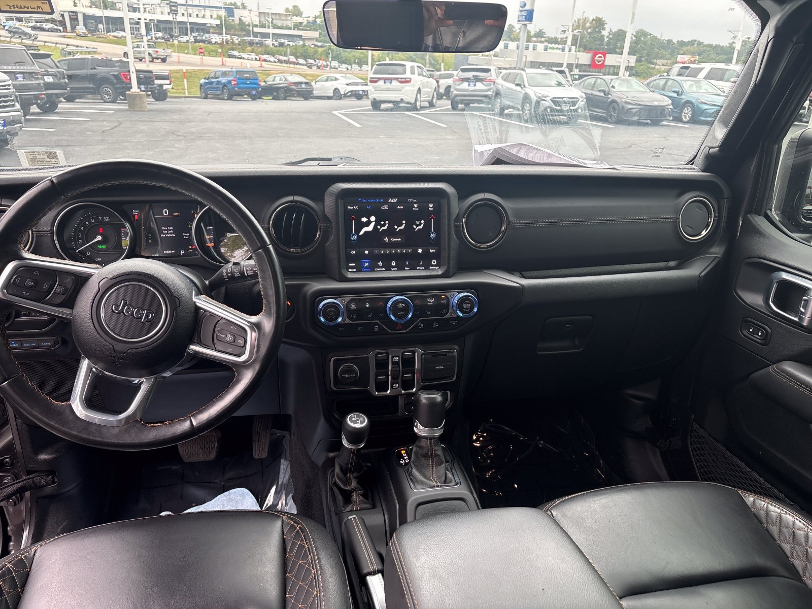 Used 2021 Jeep Wrangler Unlimited Sahara AWD/4WD image 14