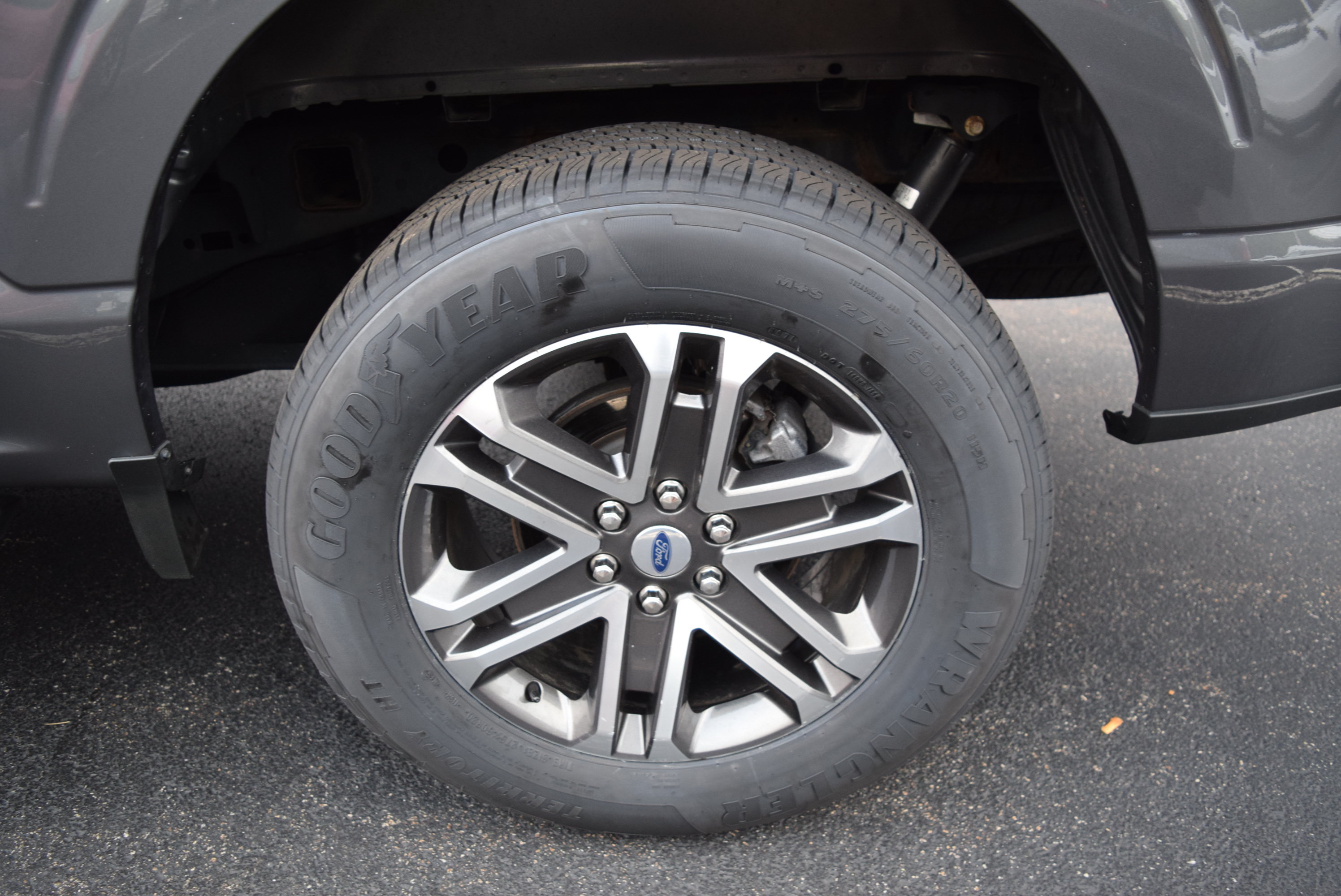 Certified 2022 Ford F150 XL w/ STX Appearance Package AWD/4WD image 8