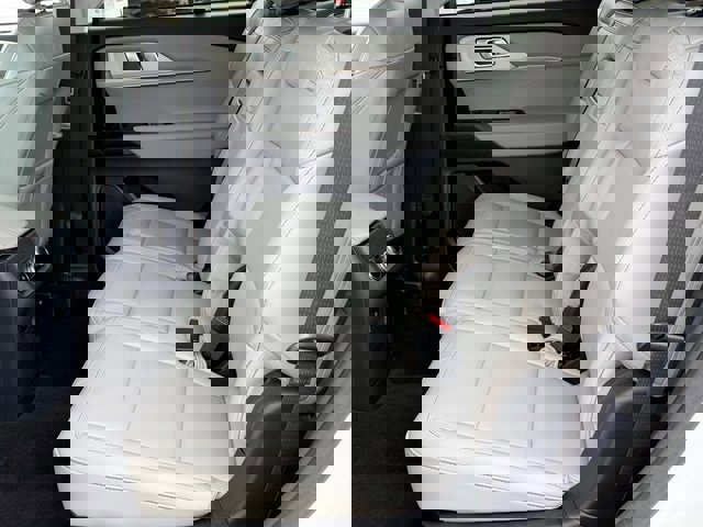 Certified 2025 Ford Explorer Active w/ Active Comfort Package image 13