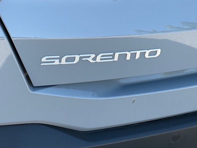 Used 2024 Kia Sorento S w/ Panoramic Sunroof Package FWD image 14