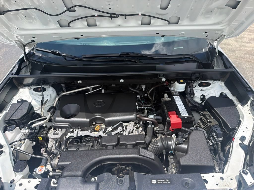 Used 2019 Toyota RAV4 XLE w/ Convenience Package AWD/4WD image 38