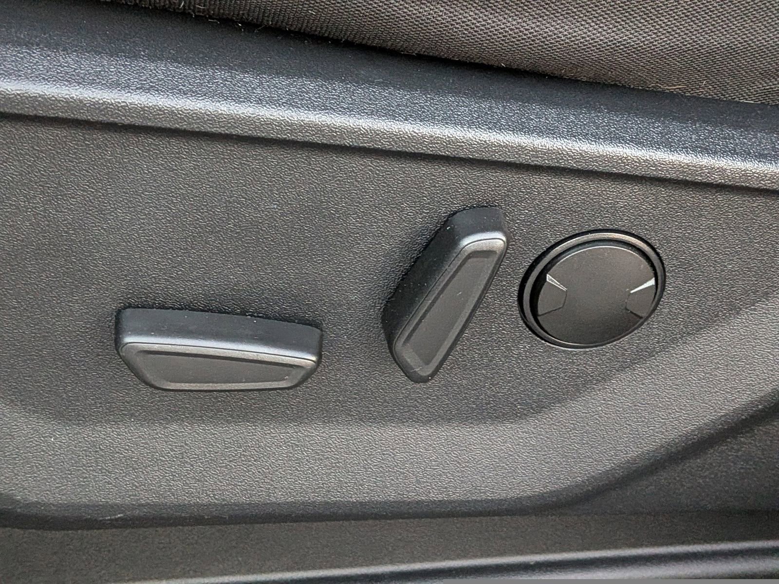 Certified 2023 Ford F150 XLT w/ Equipment Group 302A High image 21