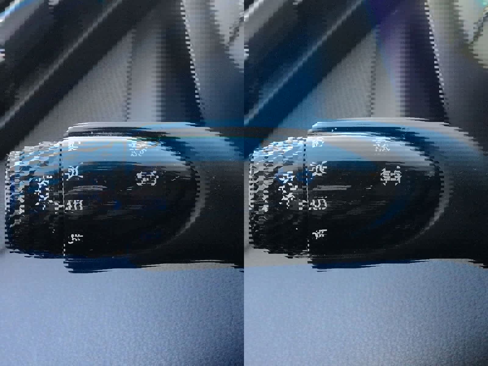 Used 2022 Hyundai Santa Cruz Limited image 29