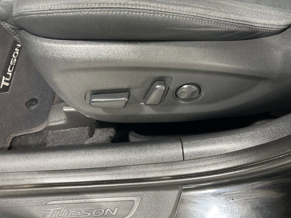 Used 2021 Hyundai Tucson SEL image 11