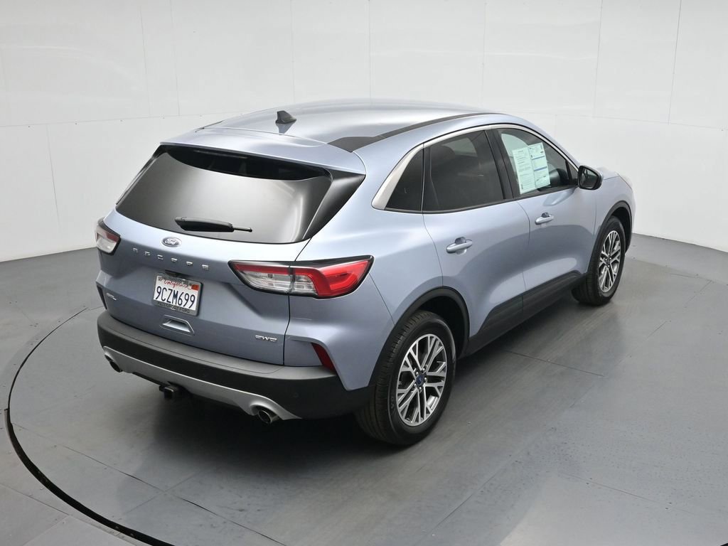 Certified 2022 Ford Escape SEL w/ Class II Trailer Tow Package image 17