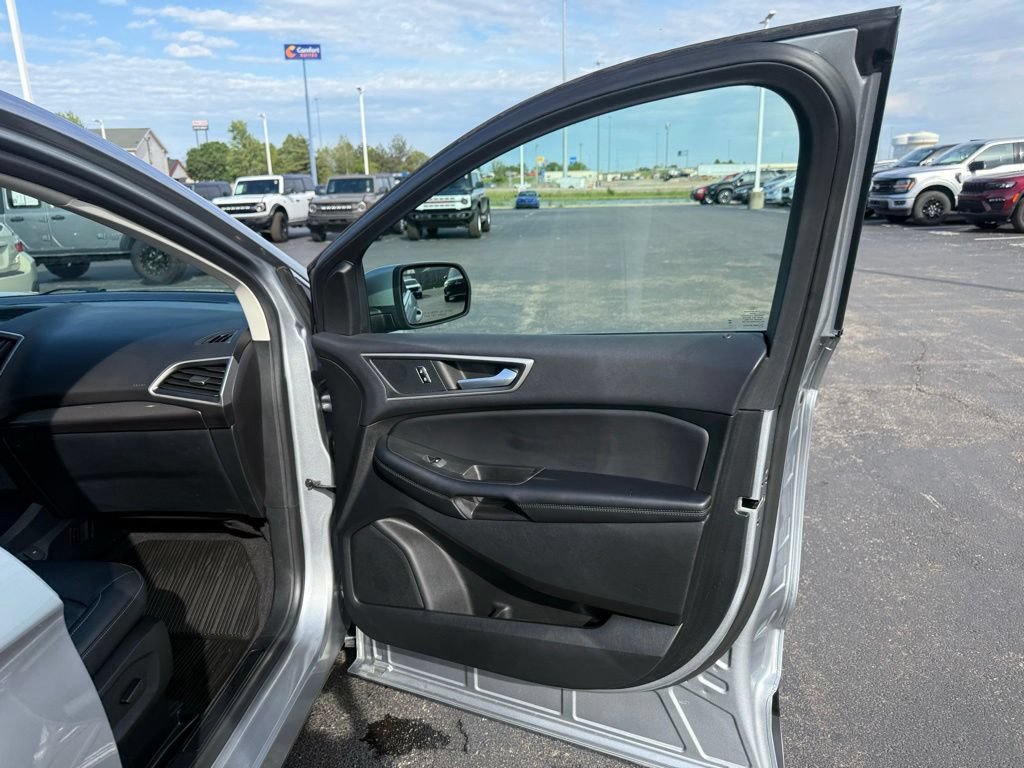 Certified 2023 Ford Edge SEL w/ Convenience Package AWD/4WD image 57