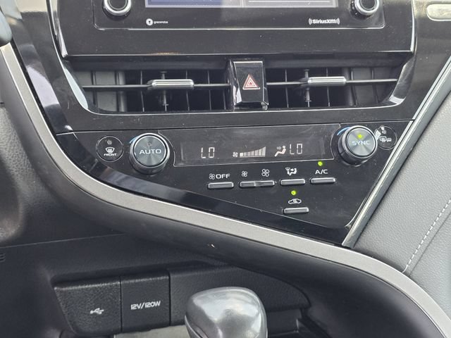 Used 2024 Toyota Camry SE FWD image 19