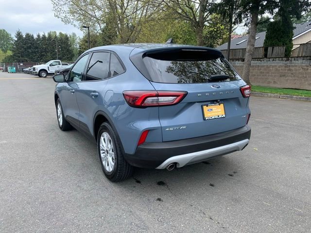 Certified 2025 Ford Escape Active AWD/4WD image 3