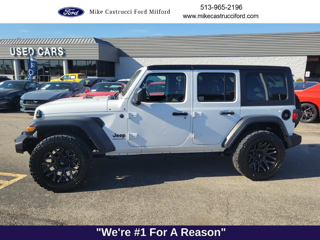 Used 2024 Jeep Wrangler Unlimited Sport AWD/4WD image 2