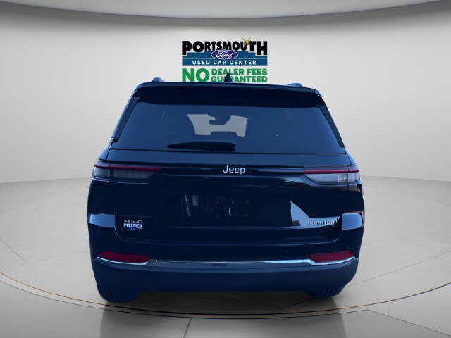 Used 2025 Jeep Grand Cherokee Limited AWD/4WD image 30