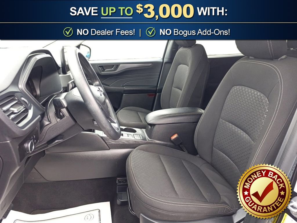 Certified 2025 Ford Escape Active AWD/4WD image 14