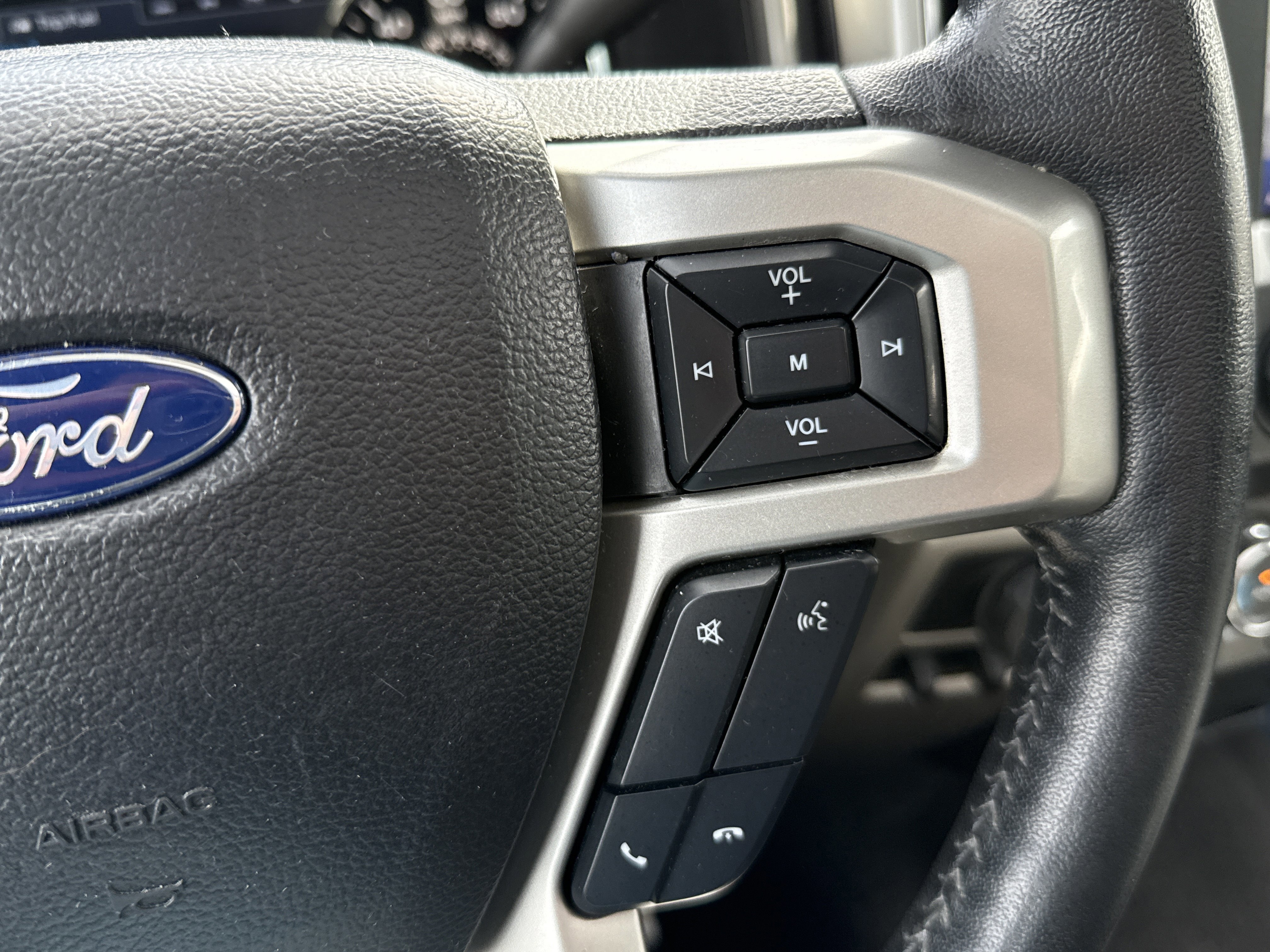 Certified 2020 Ford F150 Lariat w/ Equipment Group 501A Mid AWD/4WD image 19