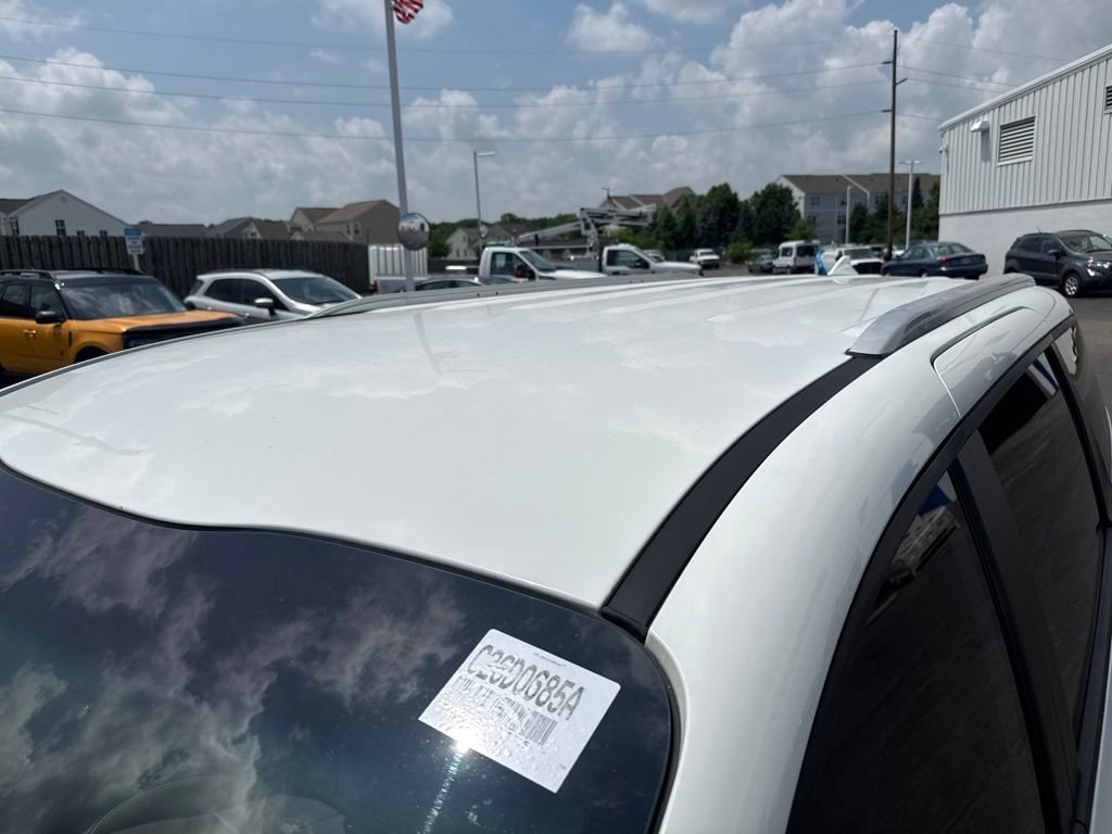 Used 2018 Kia Sedona LX w/ LX Essentials Premium Package FWD image 2