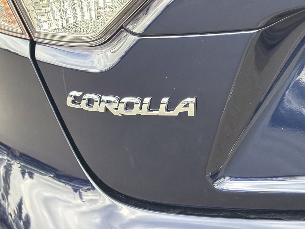 Used 2024 Toyota Corolla SE w/ SE Premium Package FWD image 16