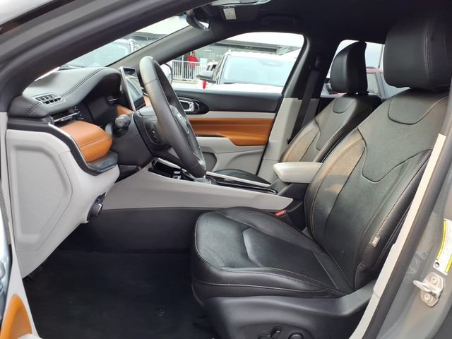 Used 2023 Jeep Compass Limited AWD/4WD image 18