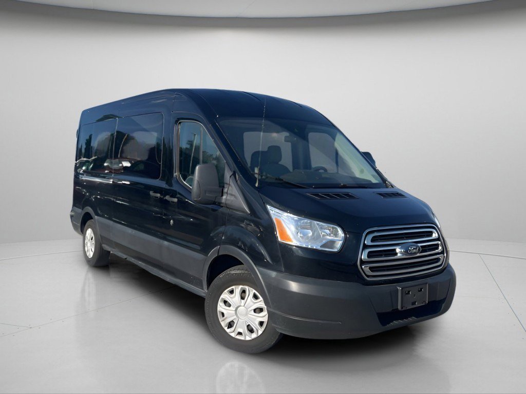 Certified 2019 Ford Transit 350 XLT RWD image 2
