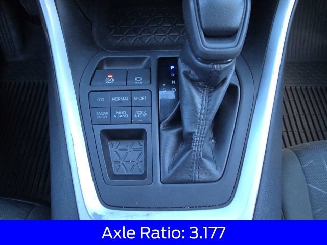 Used 2022 Toyota RAV4 XLE AWD/4WD image 31