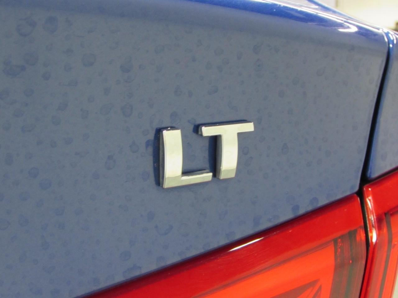 Used 2023 Chevrolet Malibu LT FWD image 36