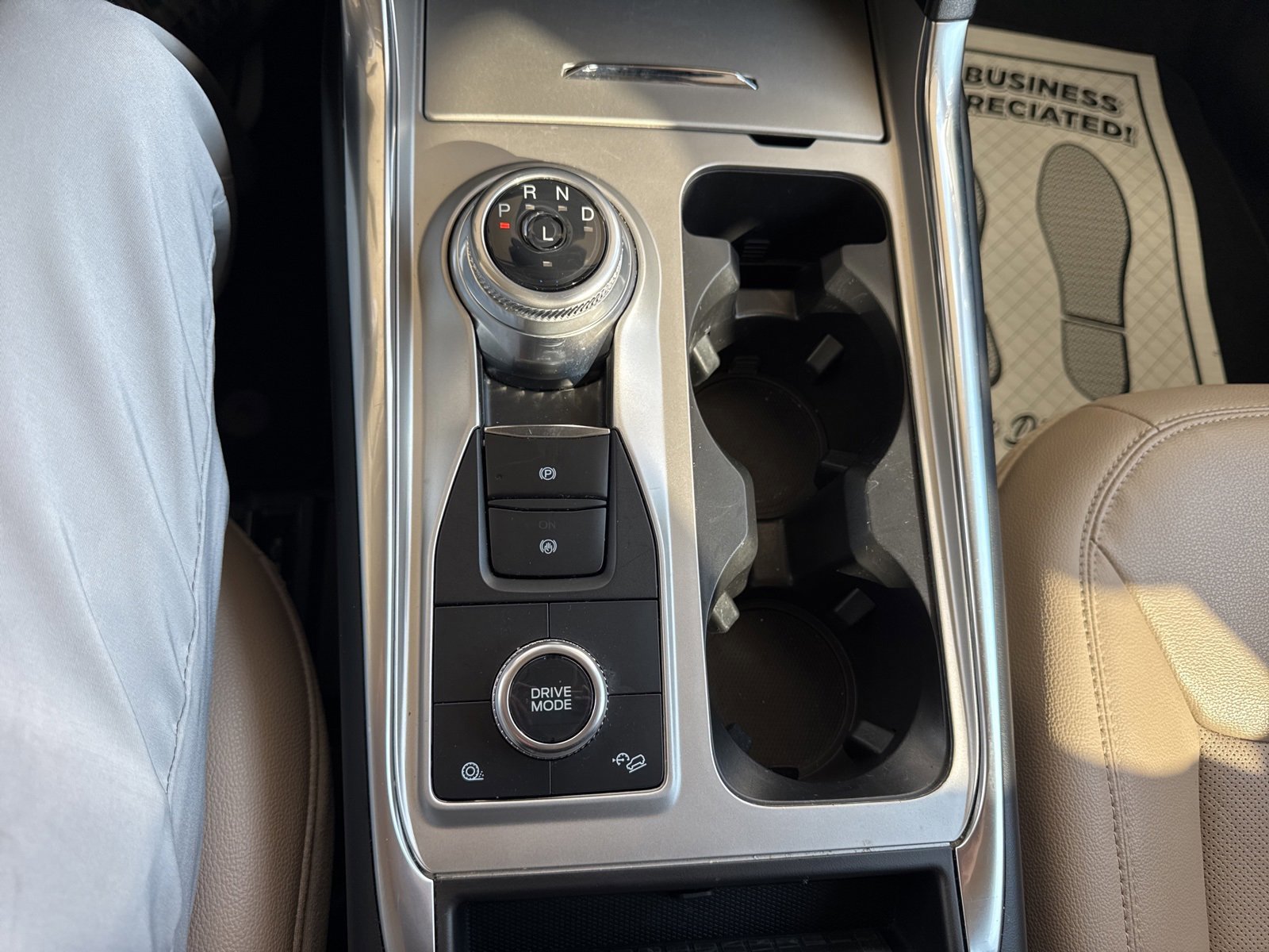 Certified 2022 Ford Explorer Limited w/ Limited Technology Package image 36