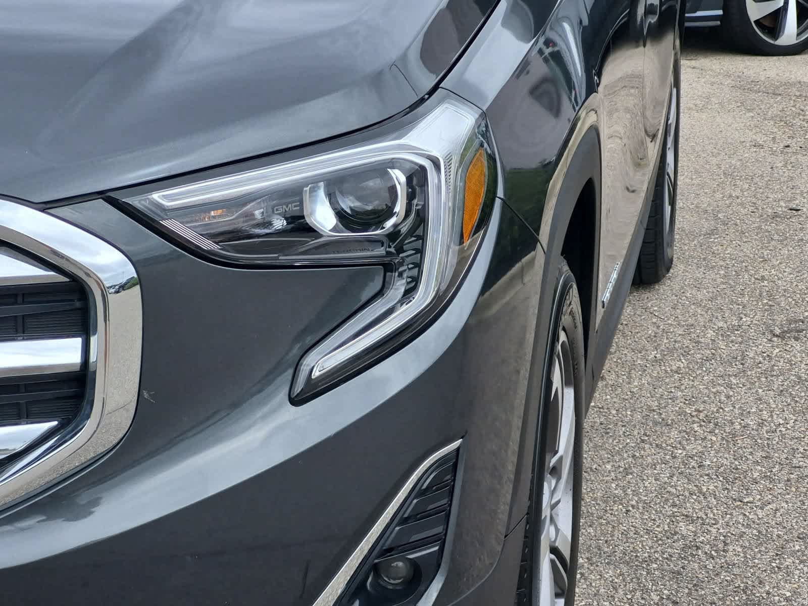 Used 2021 GMC Terrain SLT AWD/4WD image 11