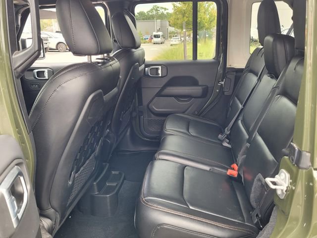 Used 2022 Jeep Wrangler Unlimited Rubicon w/ Trailer Tow Package image 16