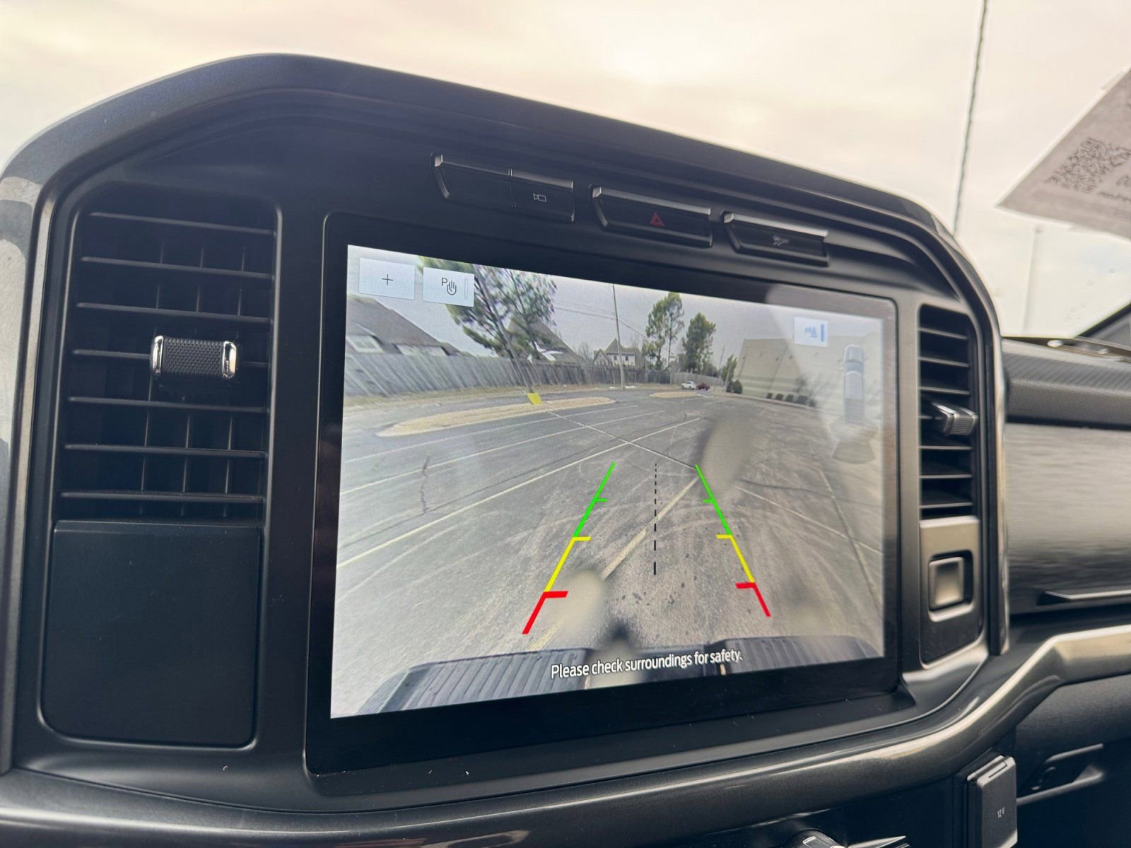 Certified 2022 Ford F150 XLT w/ Equipment Group 302A High image 28