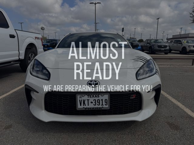 Used 2024 Toyota GR86 Premium image 6