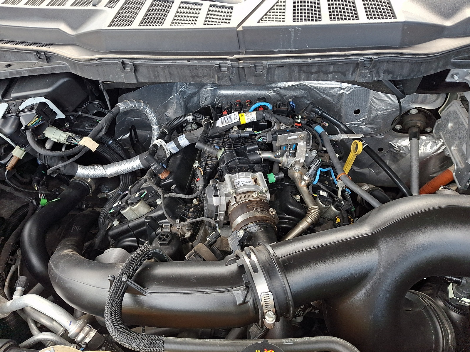 Certified 2024 Ford F150 XLT w/ Equipment Group 302A MID AWD/4WD image 28