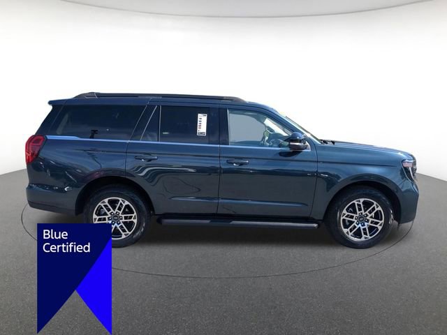 Certified 2025 Ford Expedition Active AWD/4WD image 2