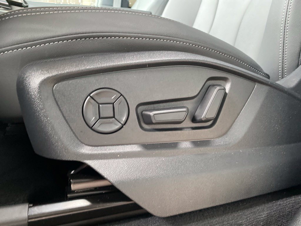 Used 2026 Audi Q7 2.0T Premium Plus AWD/4WD image 17
