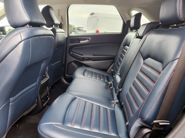 Certified 2023 Ford Edge SEL w/ Sport Appearance Package AWD/4WD image 16